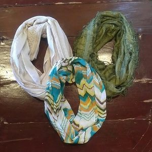 Choice of Scarf (Top 2 Remaining)